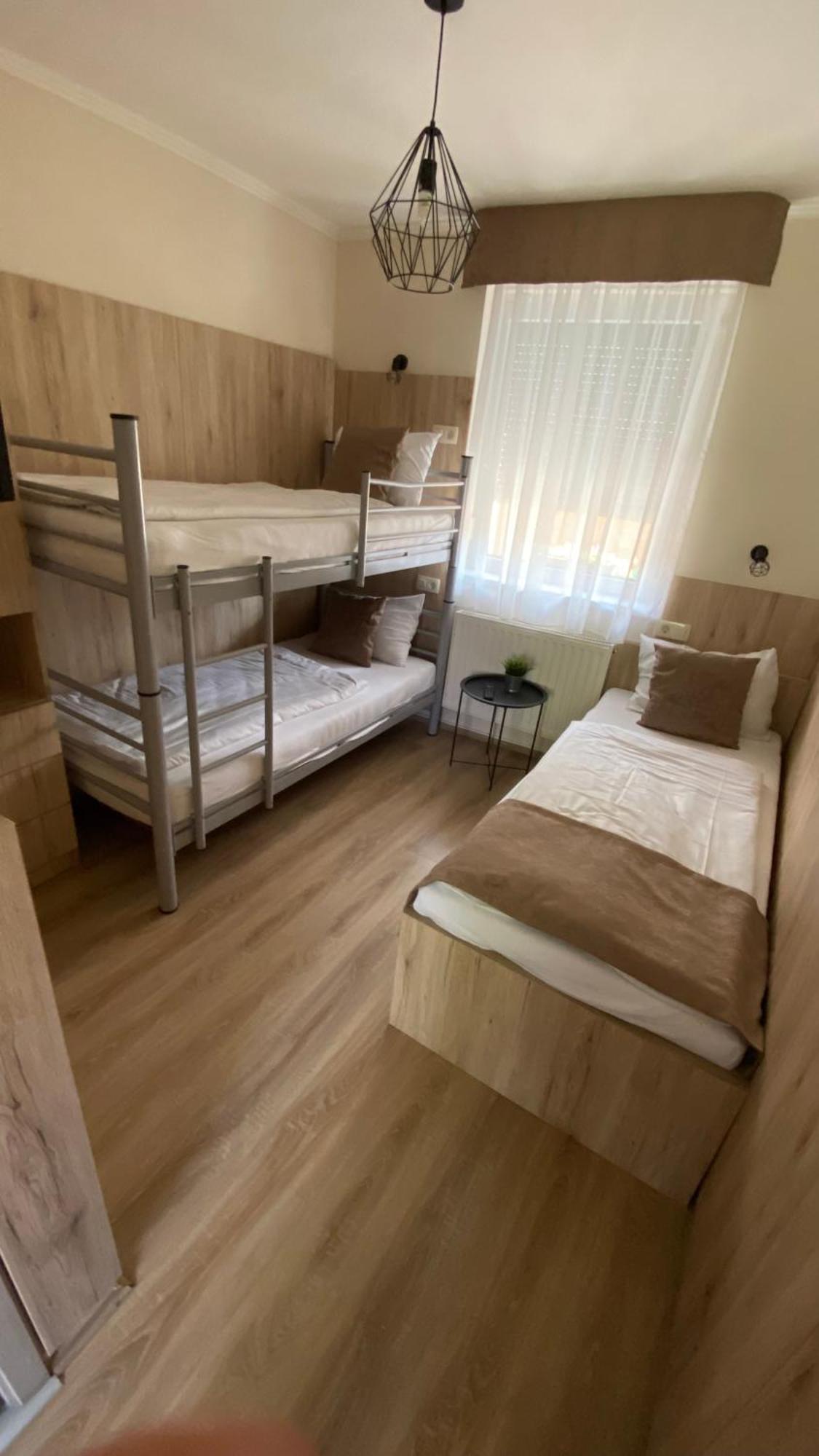 Levendula Vendégház Győr Kültér fotó